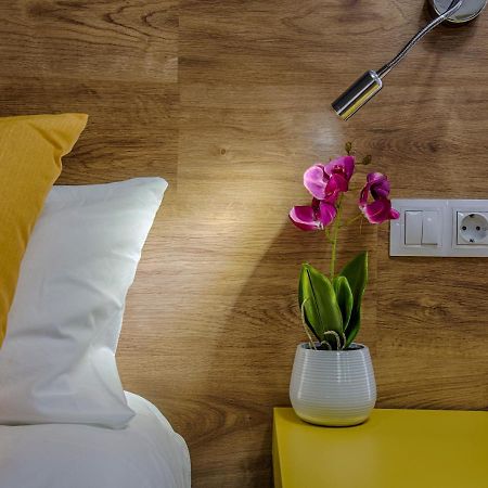 Hostal-Restaurante Lugano Verín Exteriör bild