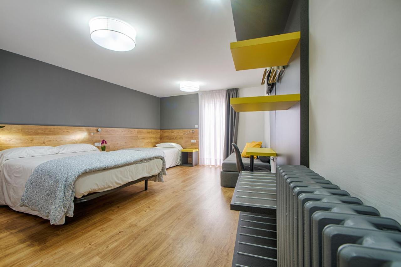 Hostal-Restaurante Lugano Verín Exteriör bild