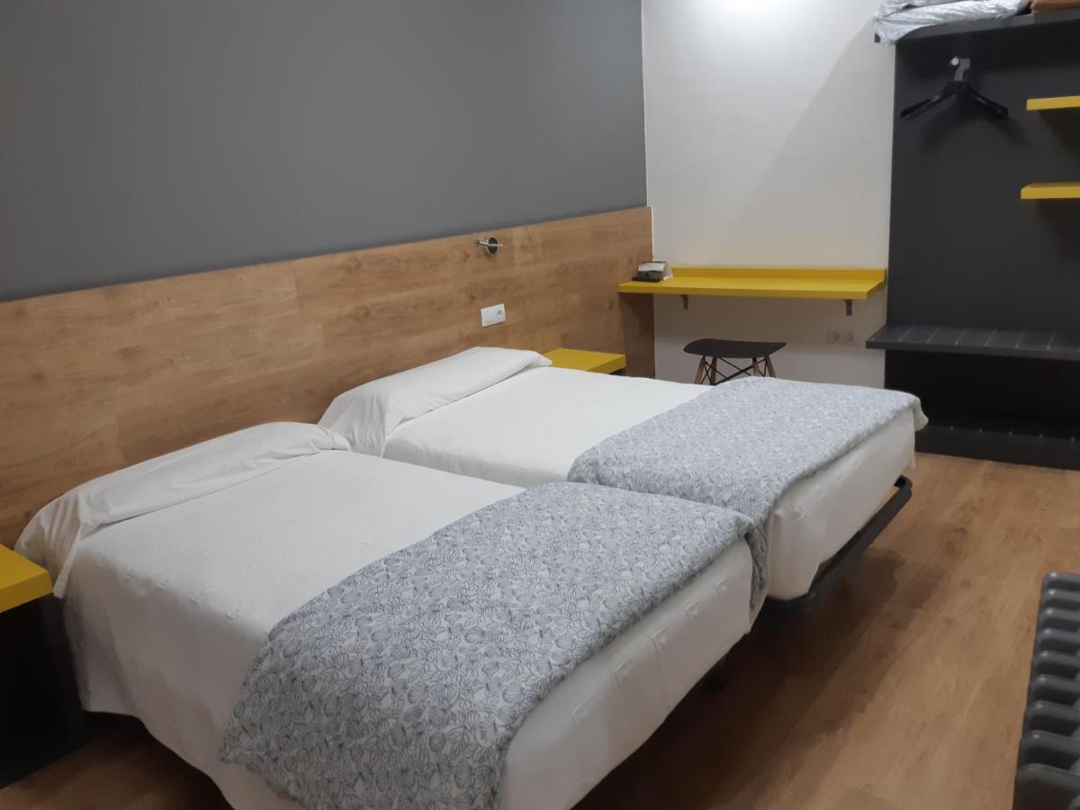Hostal-Restaurante Lugano Verín Exteriör bild